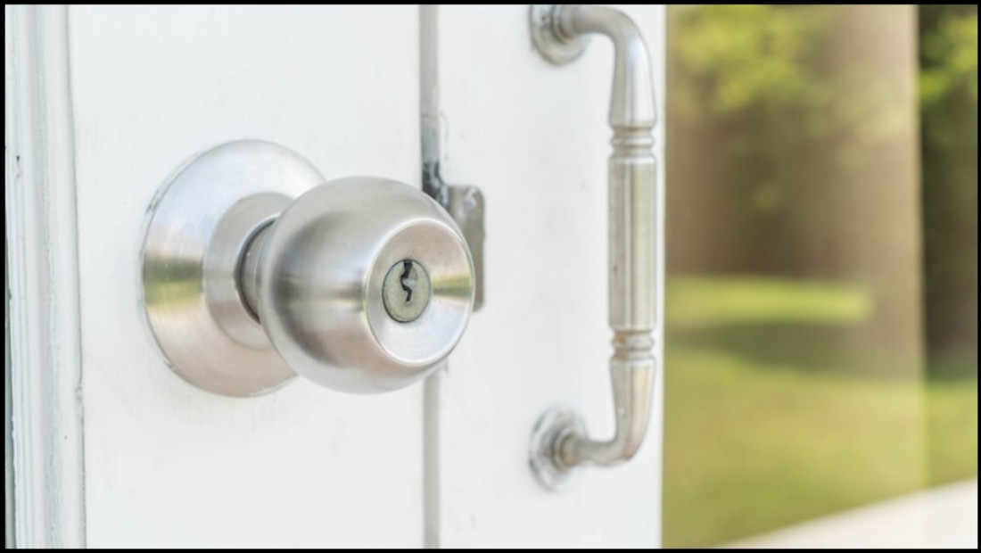How Much Should You Spend on Door Hardware